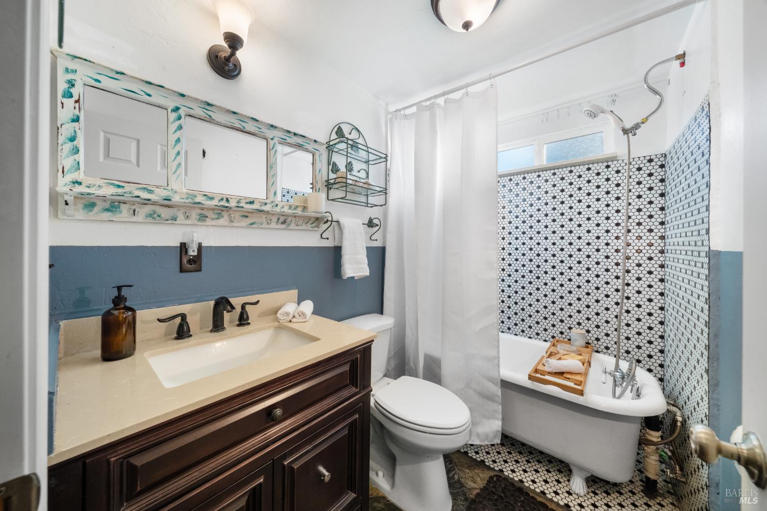 300 Stony Point Road Petaluma CA 94952