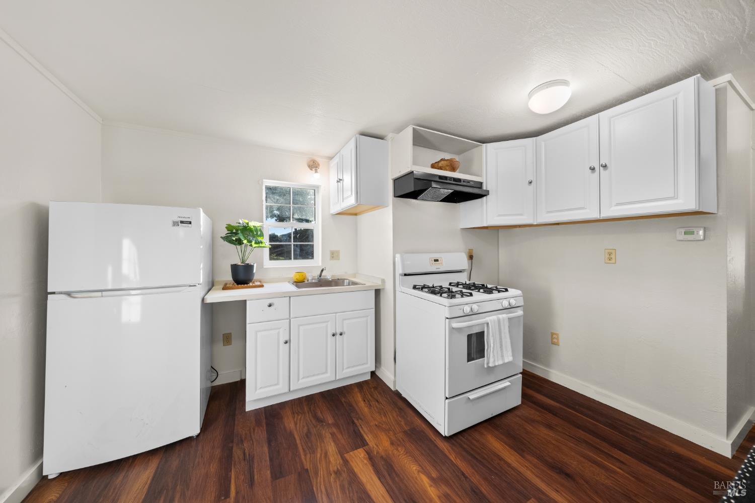 300 Stony Point Road Petaluma CA 94952