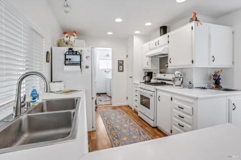 1945 Piner Road Santa Rosa CA 95403