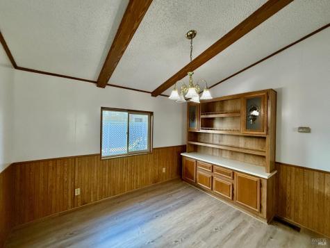 8148 D Street Windsor CA 95492