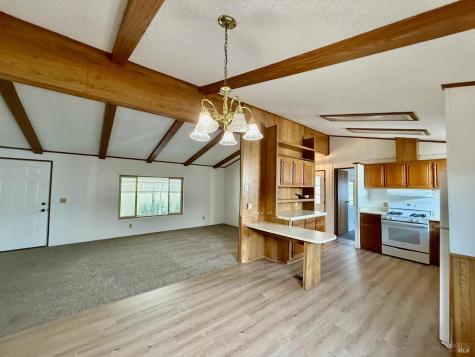 8148 D Street Windsor CA 95492