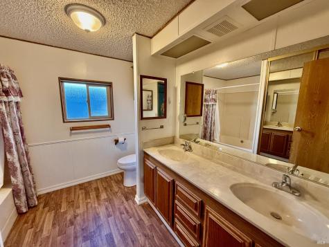 8148 D Street Windsor CA 95492