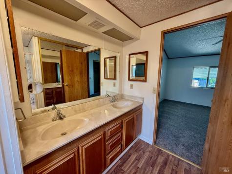 8148 D Street Windsor CA 95492
