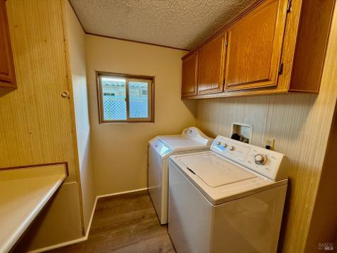 8148 D Street Windsor CA 95492