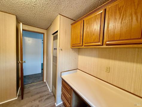 8148 D Street Windsor CA 95492