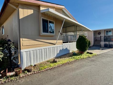 8148 D Street Windsor CA 95492