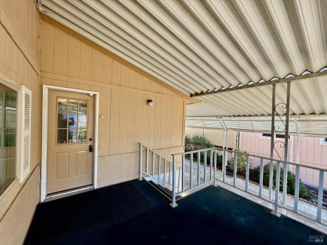 8148 D Street Windsor CA 95492