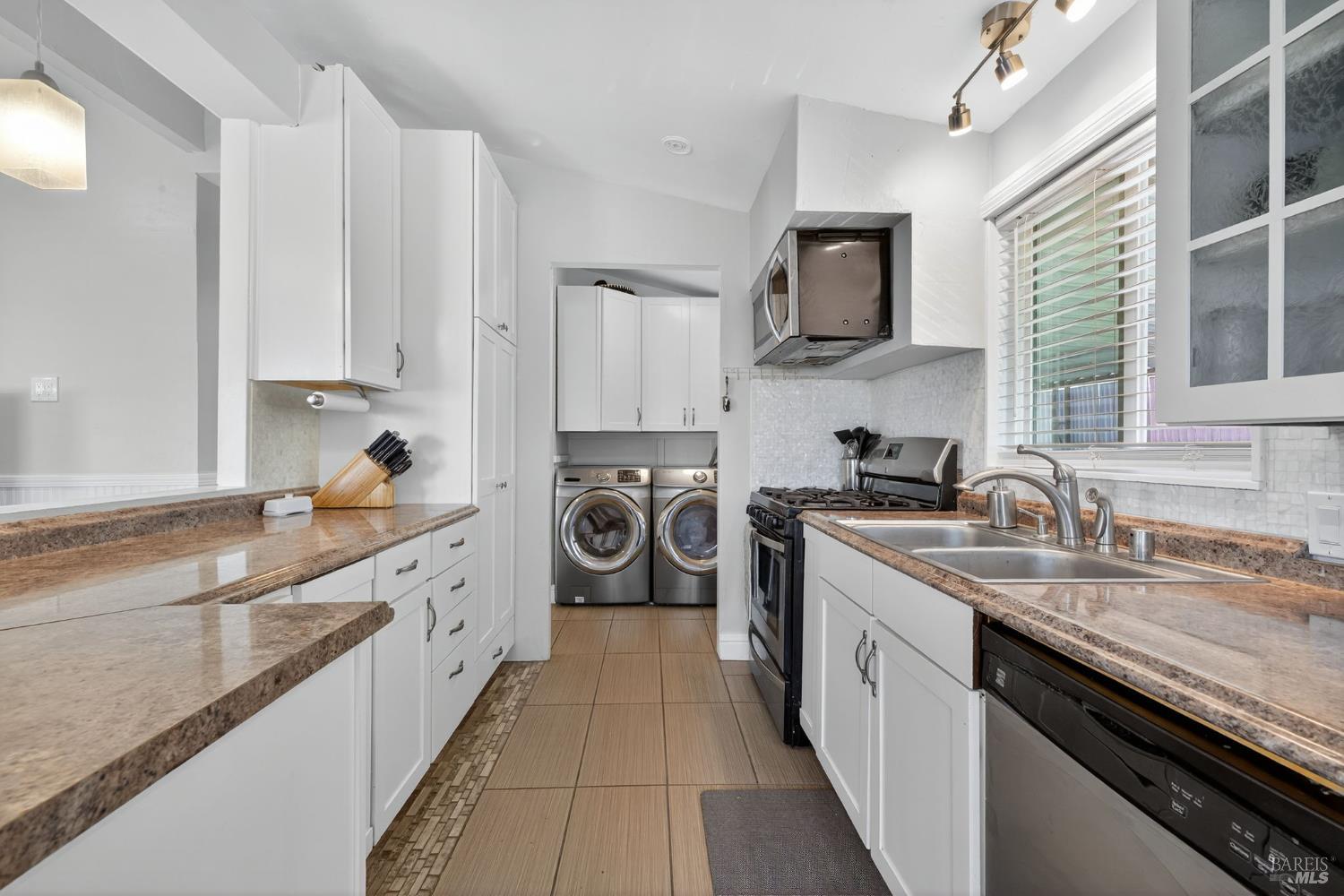 109 Pear Lane Santa Rosa CA 95407