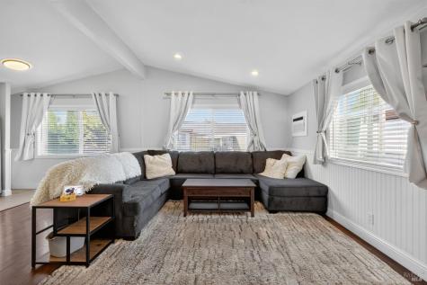 109 Pear Lane Santa Rosa CA 95407