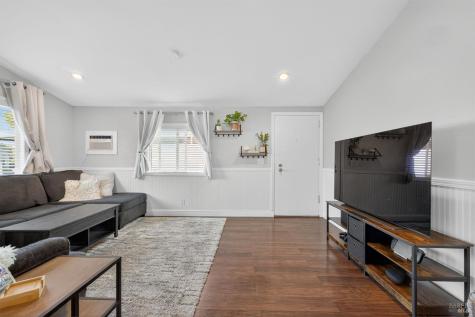 109 Pear Lane Santa Rosa CA 95407