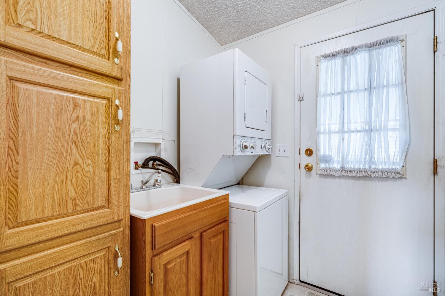 146 Westgate Circle Santa Rosa CA 95401
