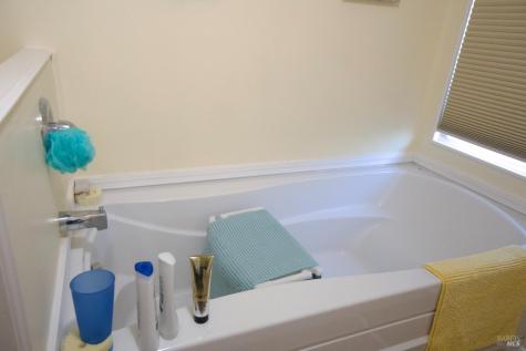 41 Plymouth Way Santa Rosa CA 95403