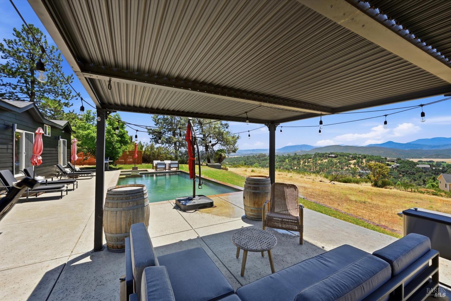 20011 Honey Hill Drive Hidden Valley Lake CA 95467