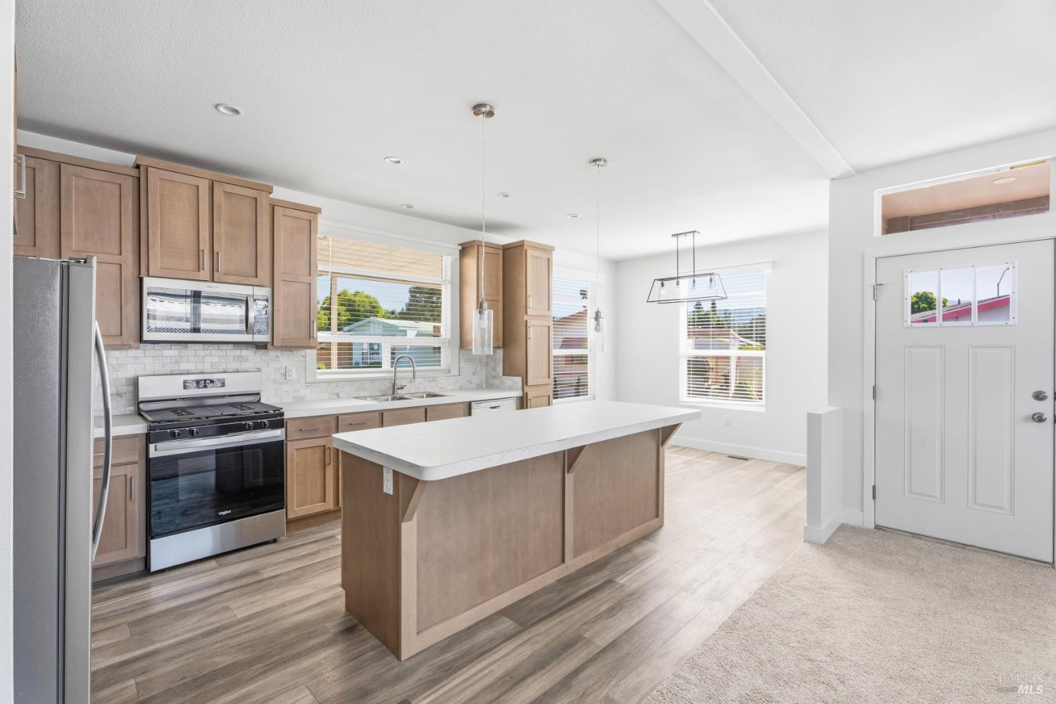 660 Leslie Street Ukiah CA 95482
