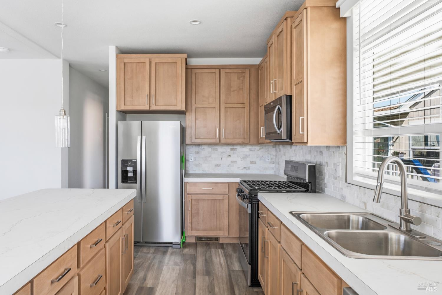 660 Leslie Street Ukiah CA 95482