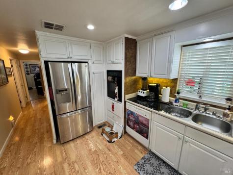 211 Regency Court Santa Rosa CA 95401