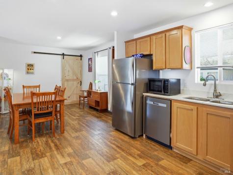 858 Mary Street Santa Rosa CA 95403