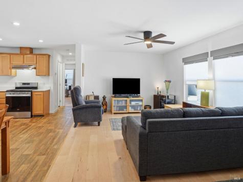 858 Mary Street Santa Rosa CA 95403