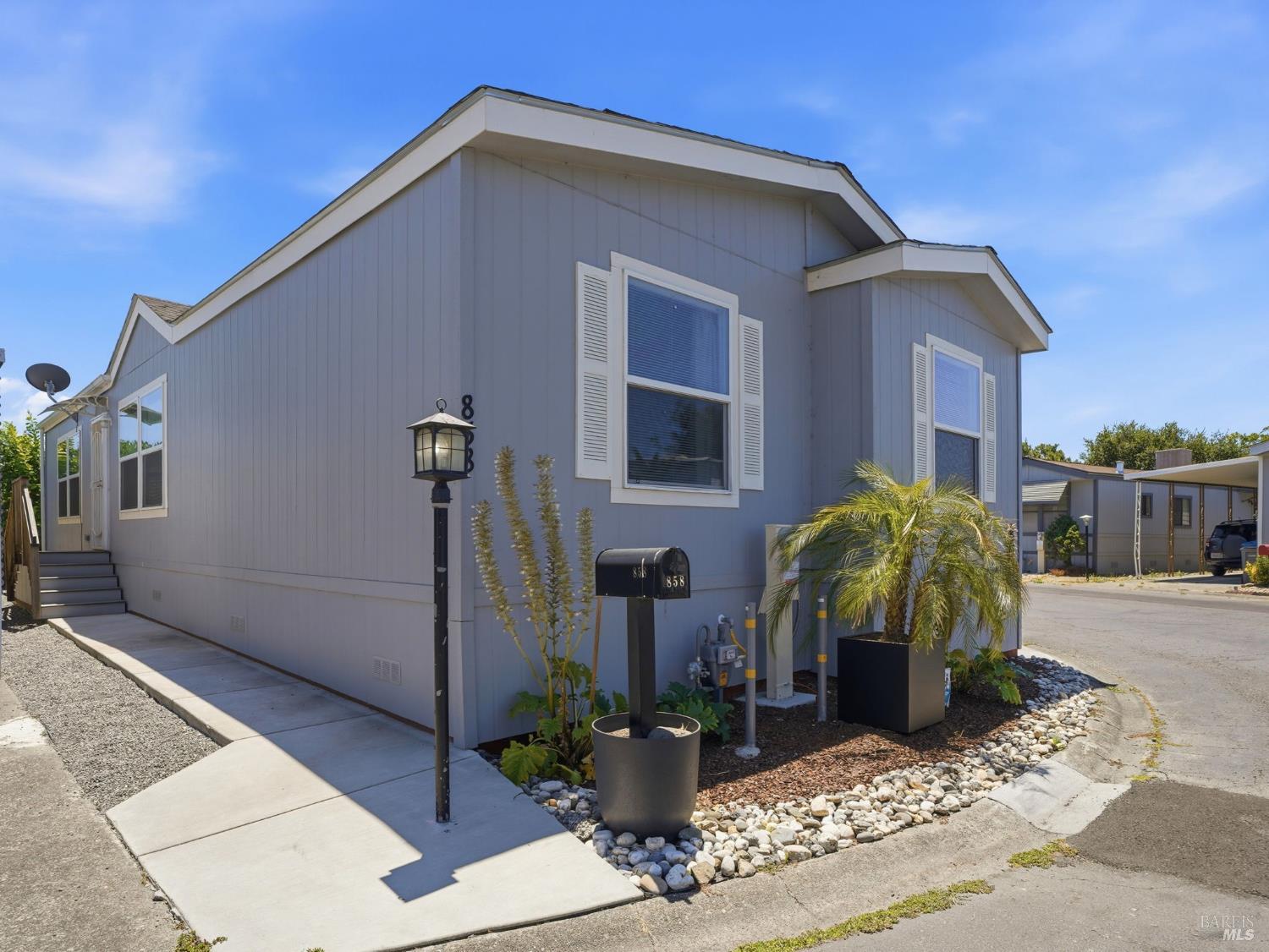 858 Mary Street Santa Rosa CA 95403