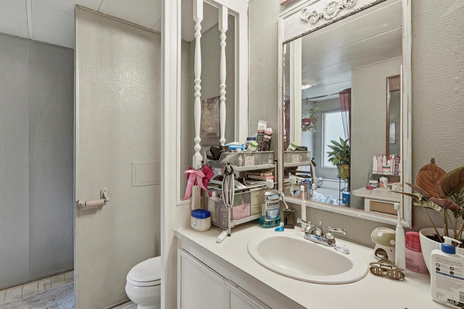 3114 Manzanita Road Nice CA 95464