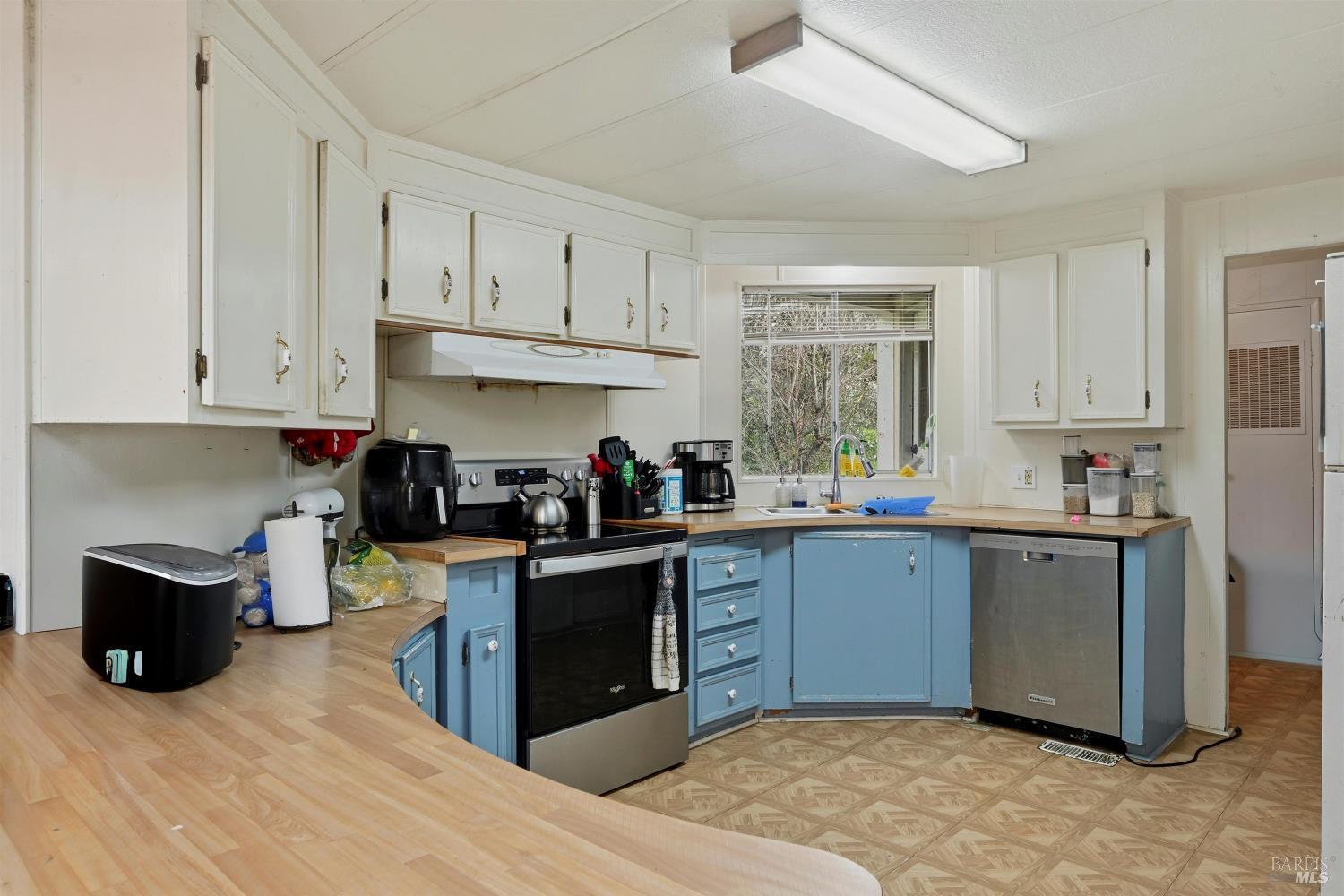3114 Manzanita Road Nice CA 95464