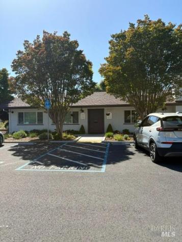 84 La Paz Drive Sonoma CA 95476
