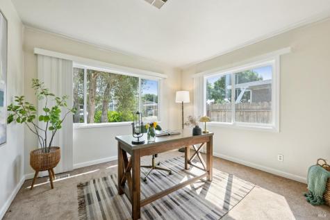 32 Charro Court Santa Rosa CA 95401
