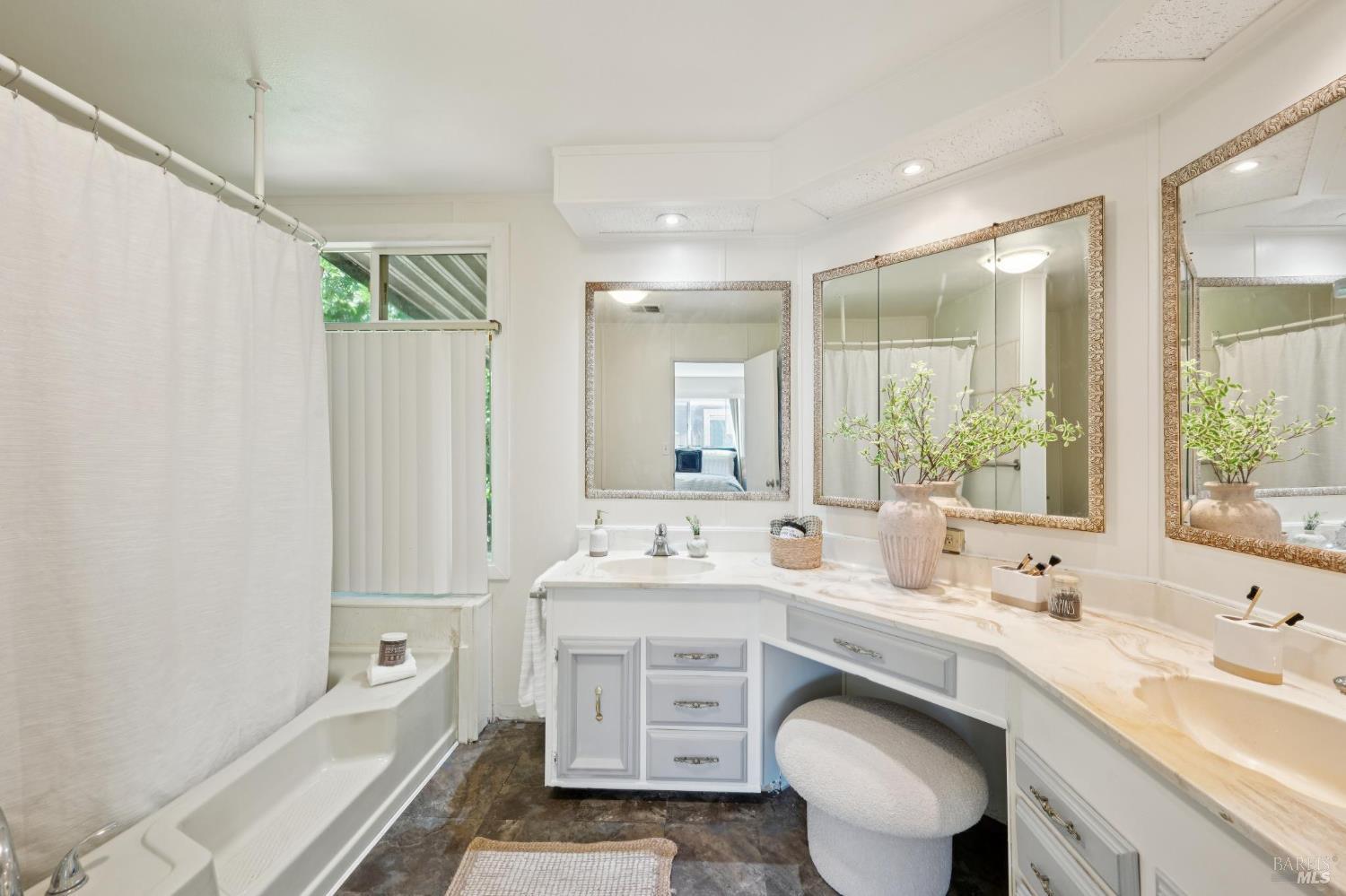 32 Charro Court Santa Rosa CA 95401