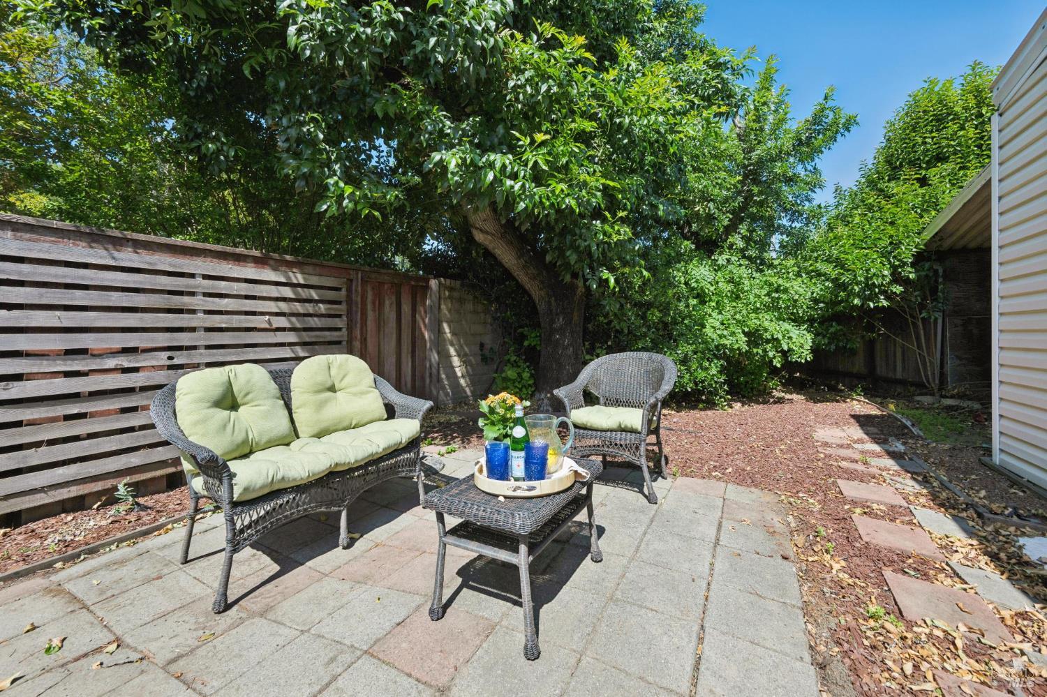 32 Charro Court Santa Rosa CA 95401