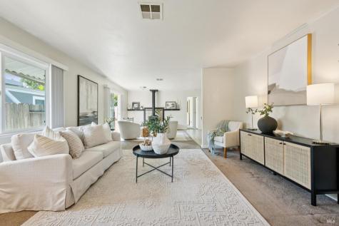 32 Charro Court Santa Rosa CA 95401
