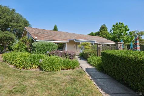 32 Charro Court Santa Rosa CA 95401