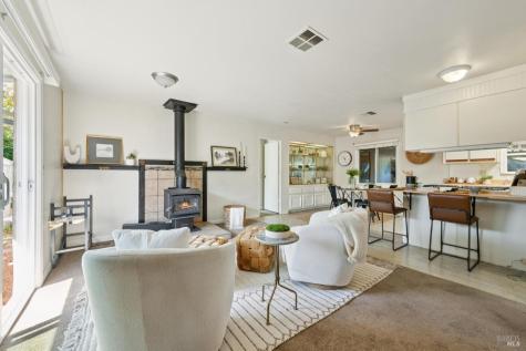 32 Charro Court Santa Rosa CA 95401