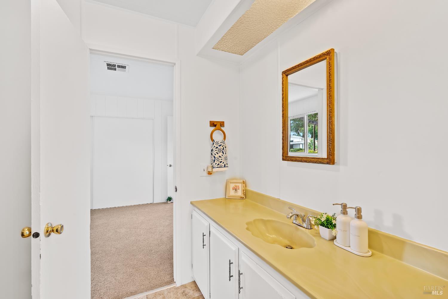 22 Hemlock Court Rohnert Park CA 94928