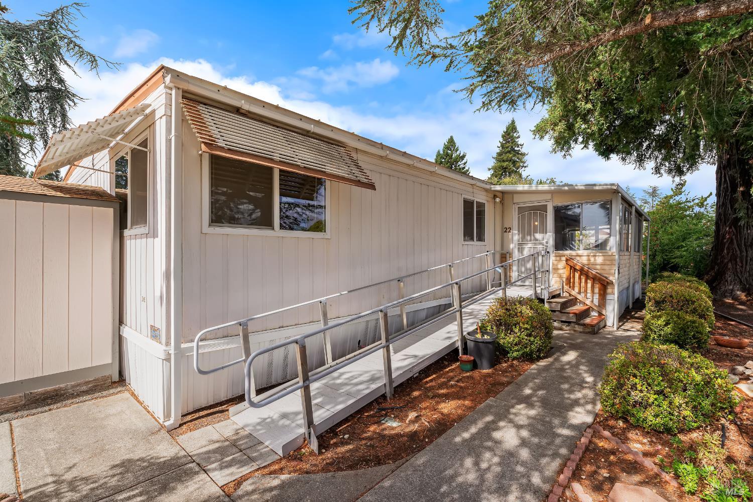 22 Hemlock Court Rohnert Park CA 94928