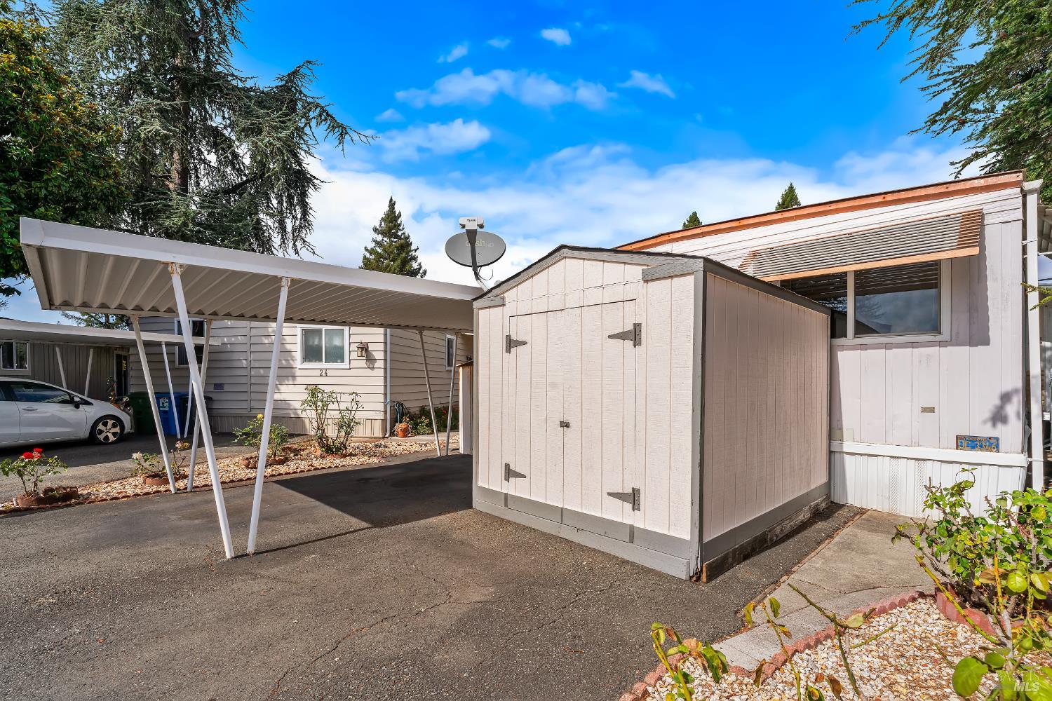 22 Hemlock Court Rohnert Park CA 94928