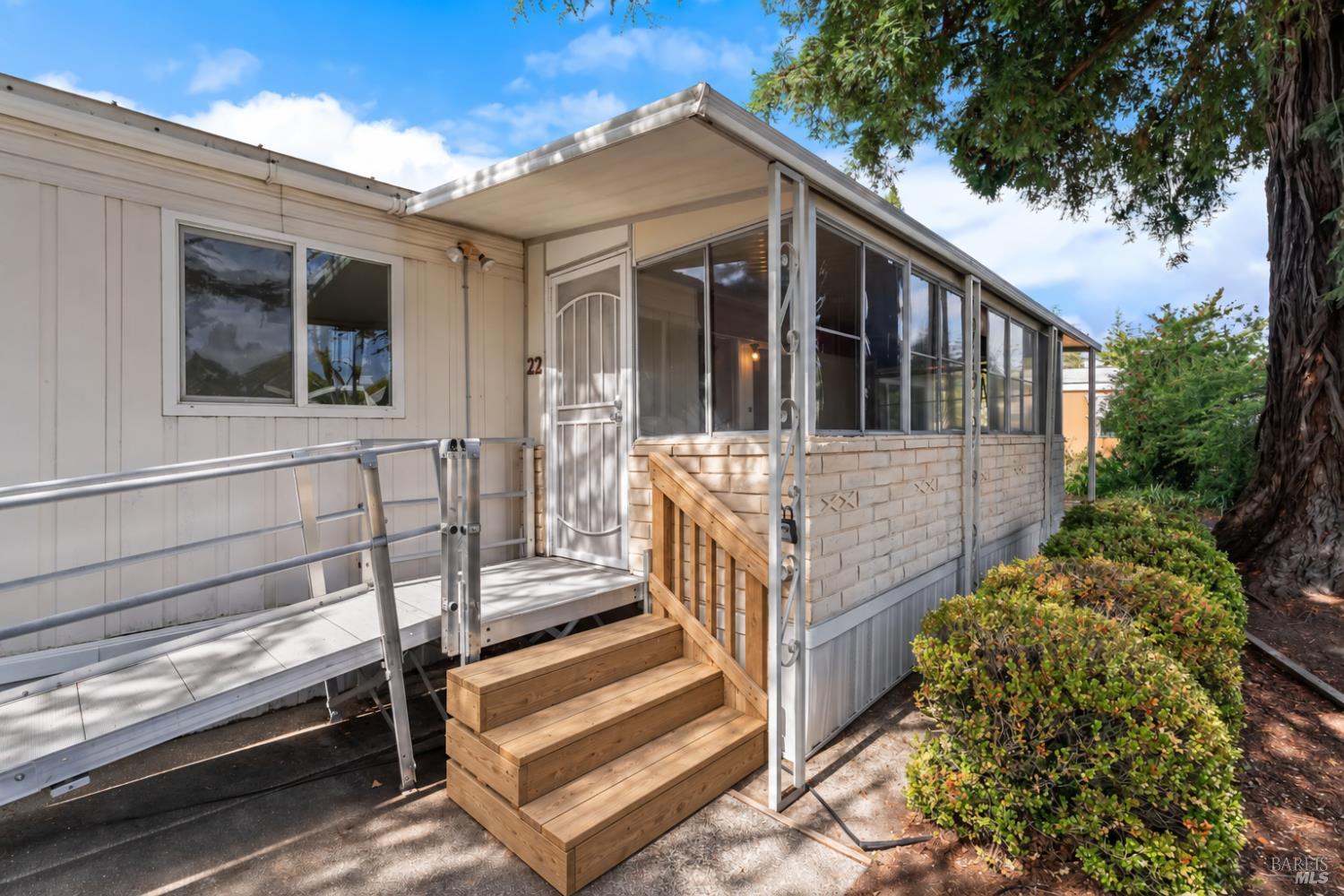 22 Hemlock Court Rohnert Park CA 94928