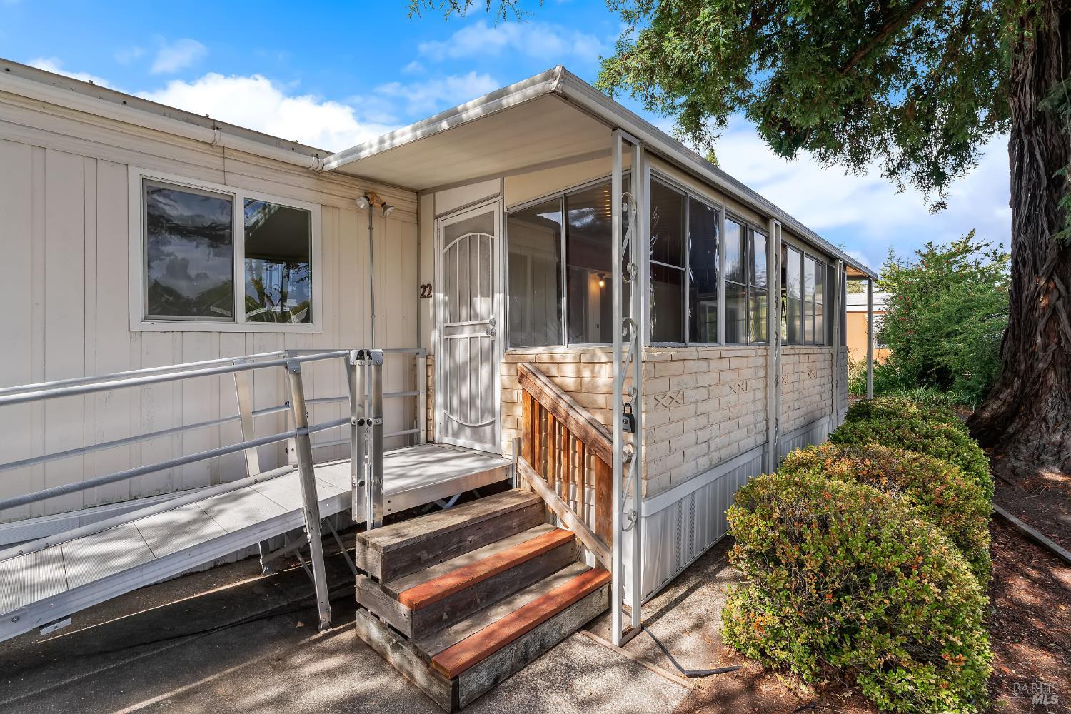 22 Hemlock Court Rohnert Park CA 94928