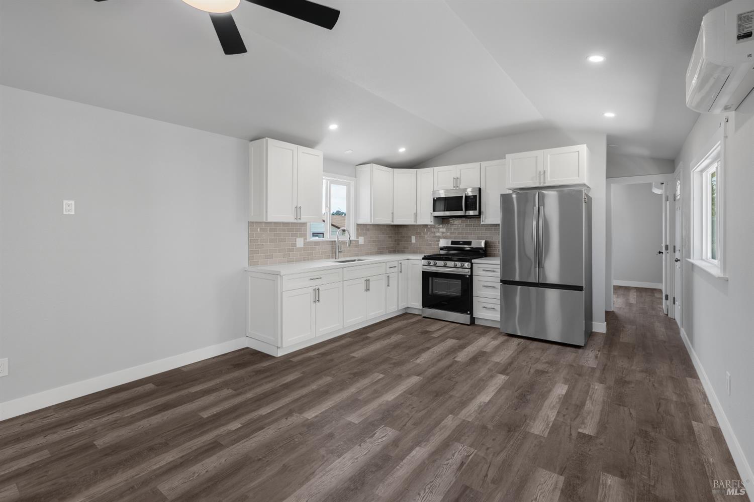 160 Plaza Drive Santa Rosa CA 95407