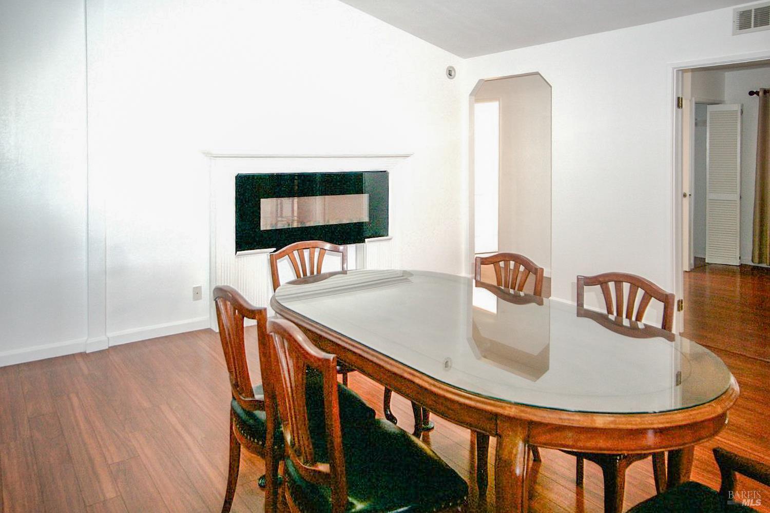 1038 Capewood Lane Windsor CA 95492