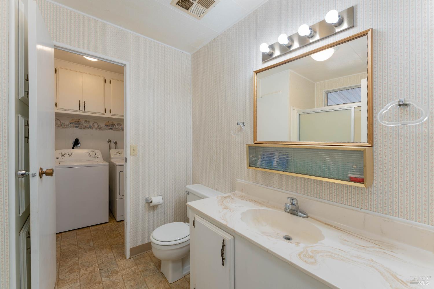 10755 Mobile Village Way Willits CA 95490