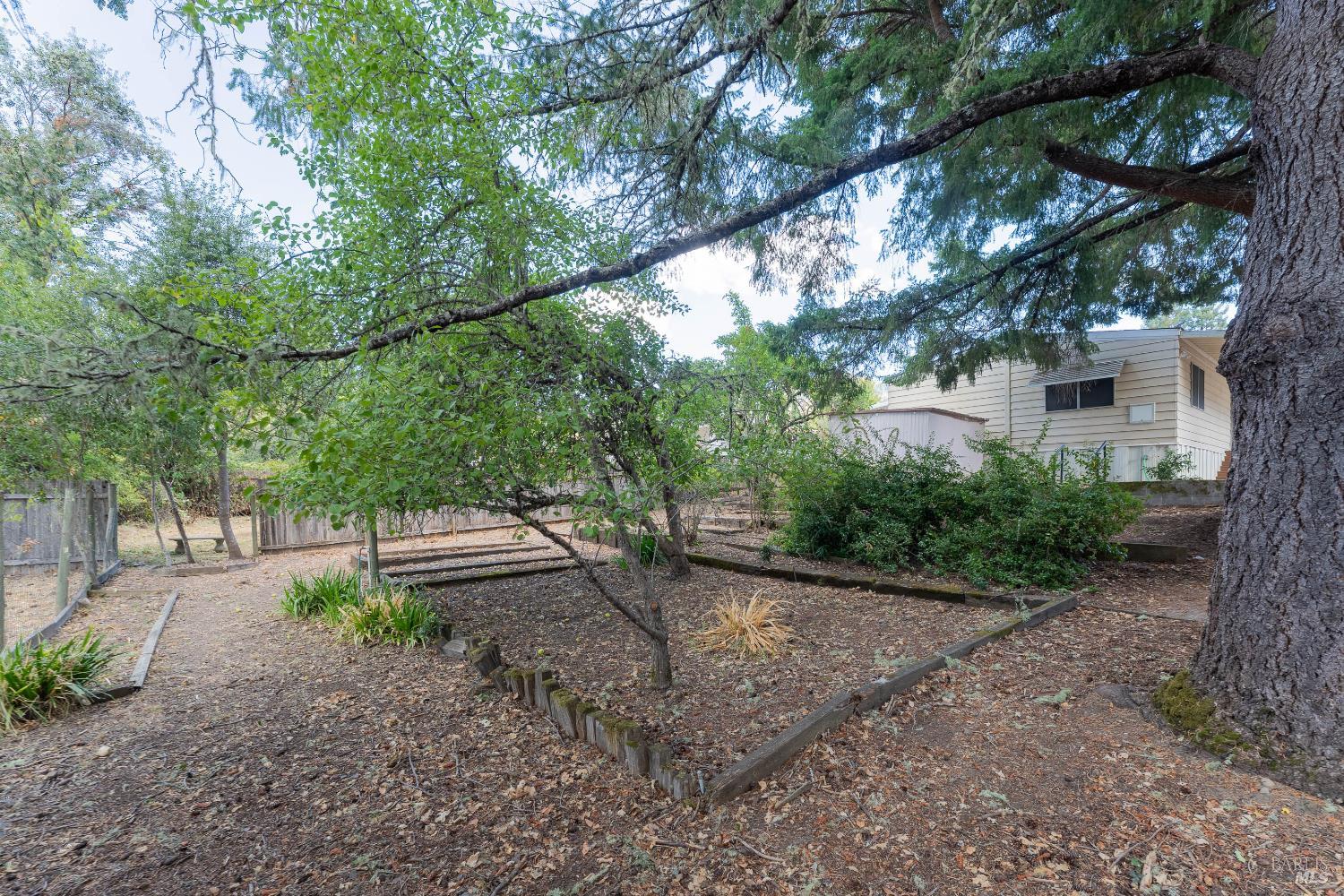 10755 Mobile Village Way Willits CA 95490