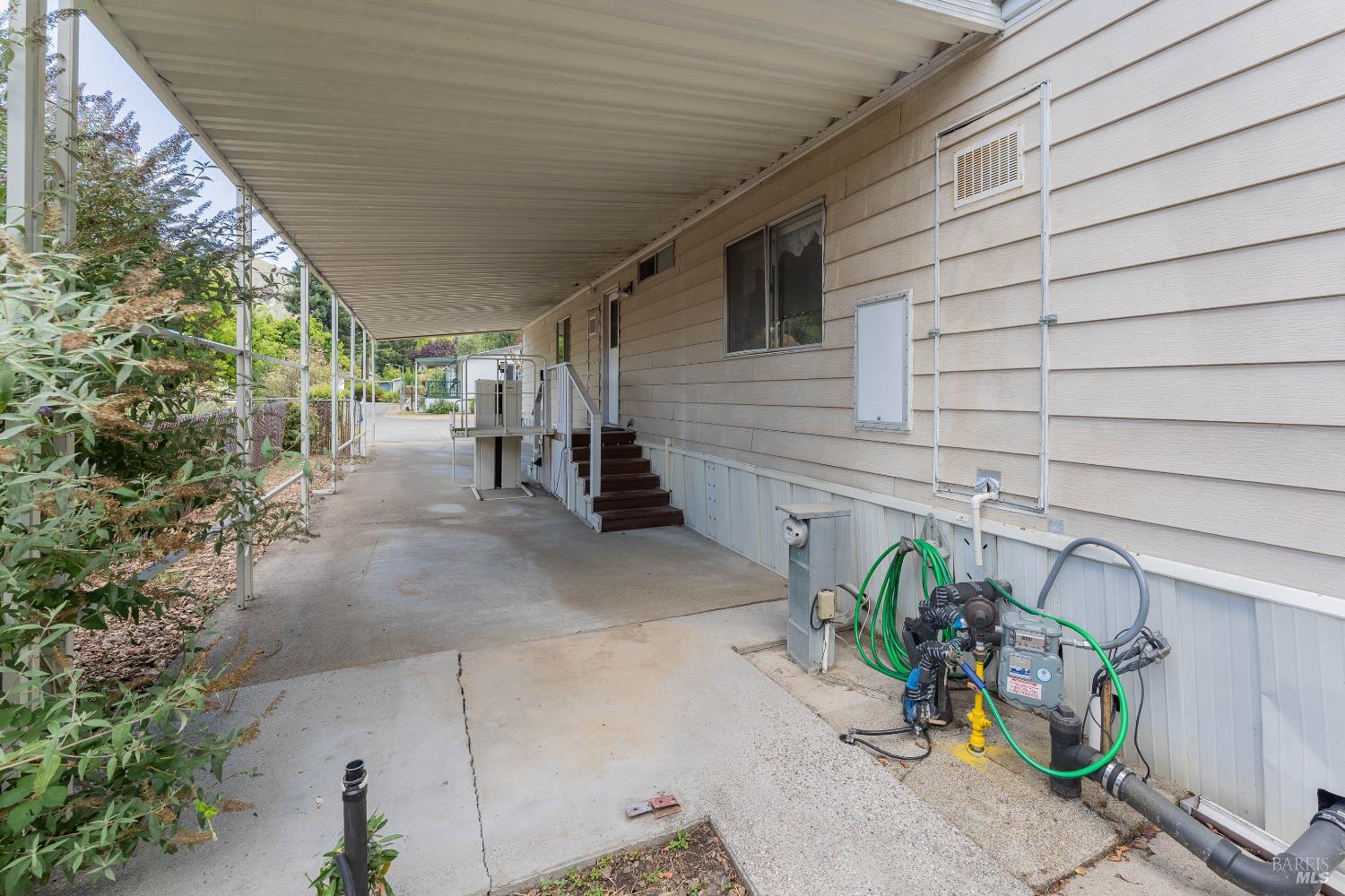 10755 Mobile Village Way Willits CA 95490