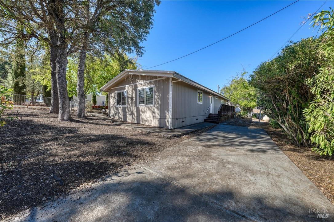 3313 Green Avenue Clearlake CA 95422