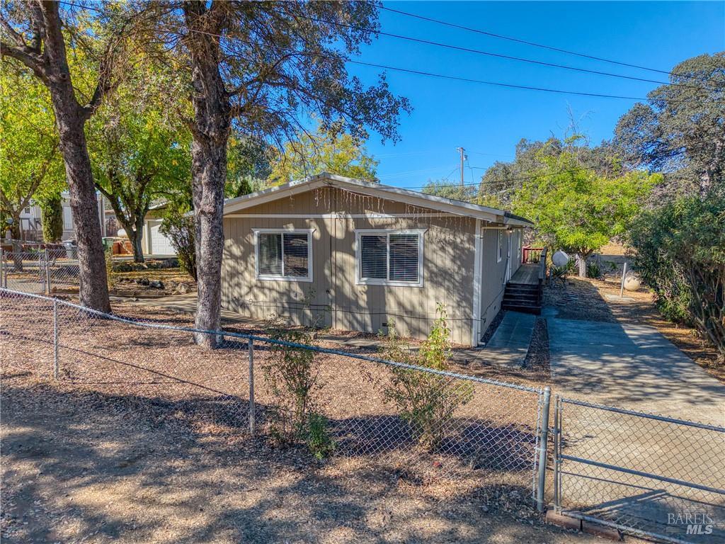 3313 Green Avenue Clearlake CA 95422