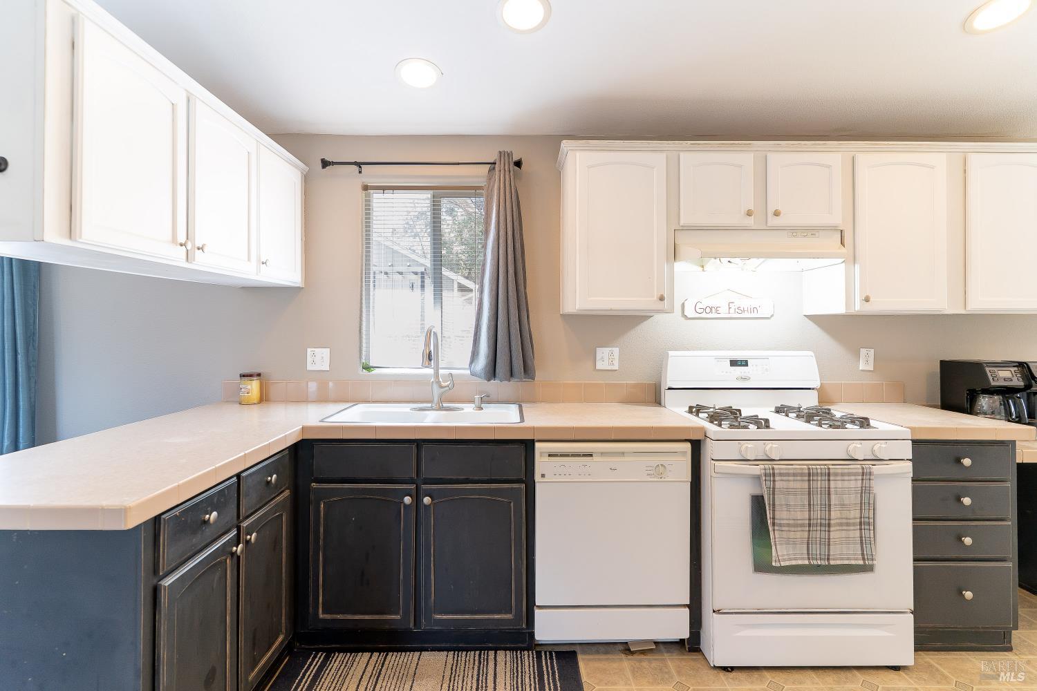1077 Arroyo Grande Drive Napa CA 94558