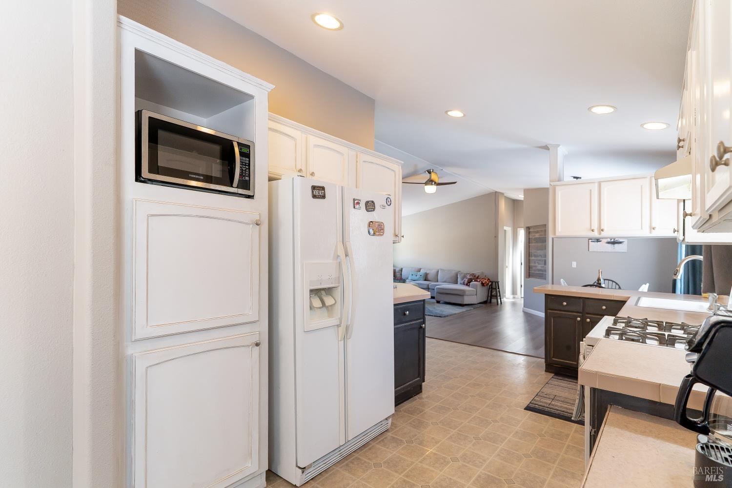 1077 Arroyo Grande Drive Napa CA 94558