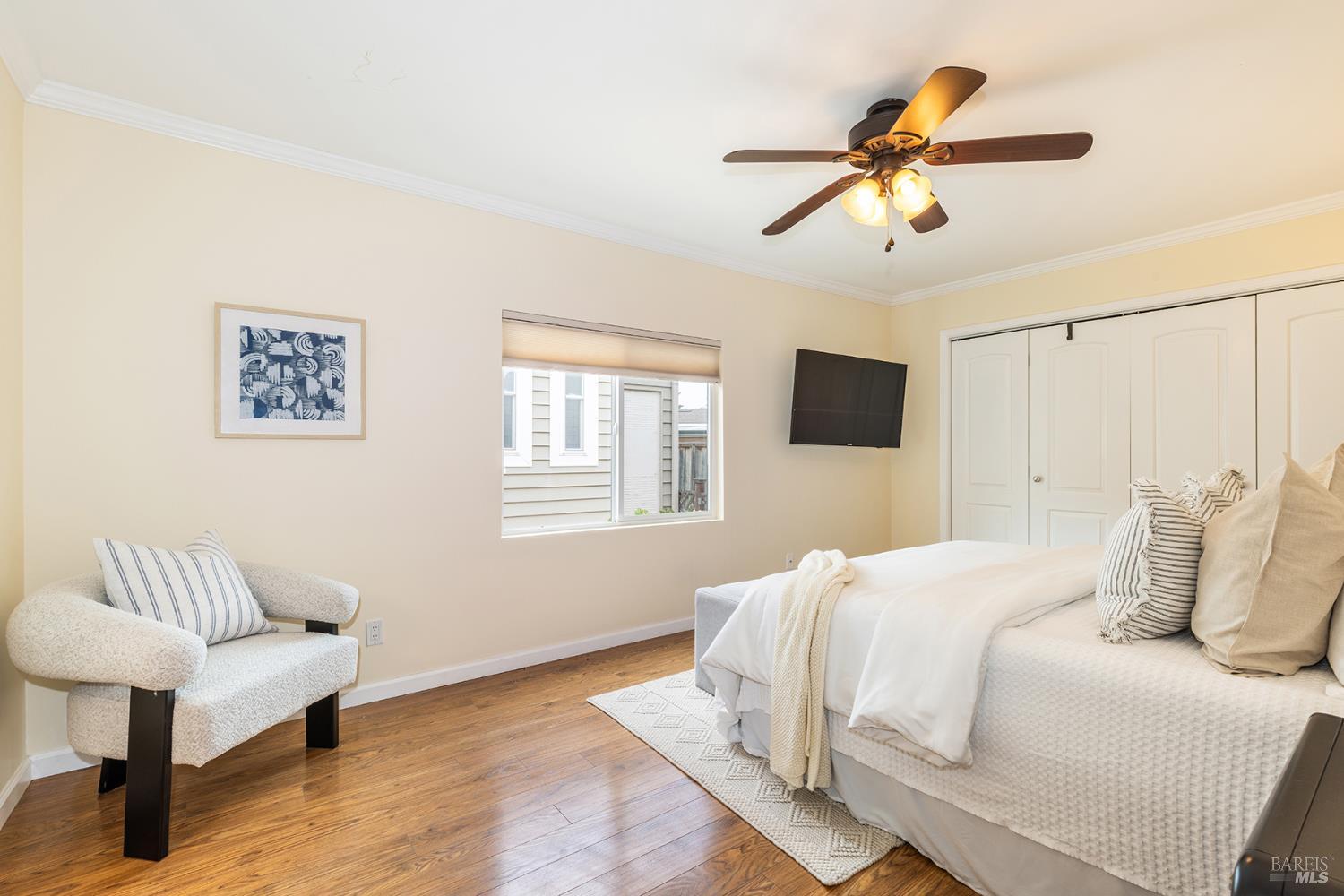 27 Falcon Crest Circle Napa CA 94558