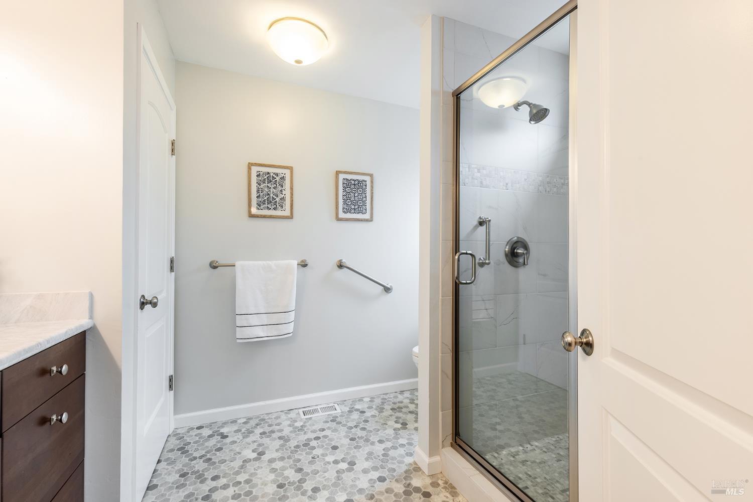 27 Falcon Crest Circle Napa CA 94558