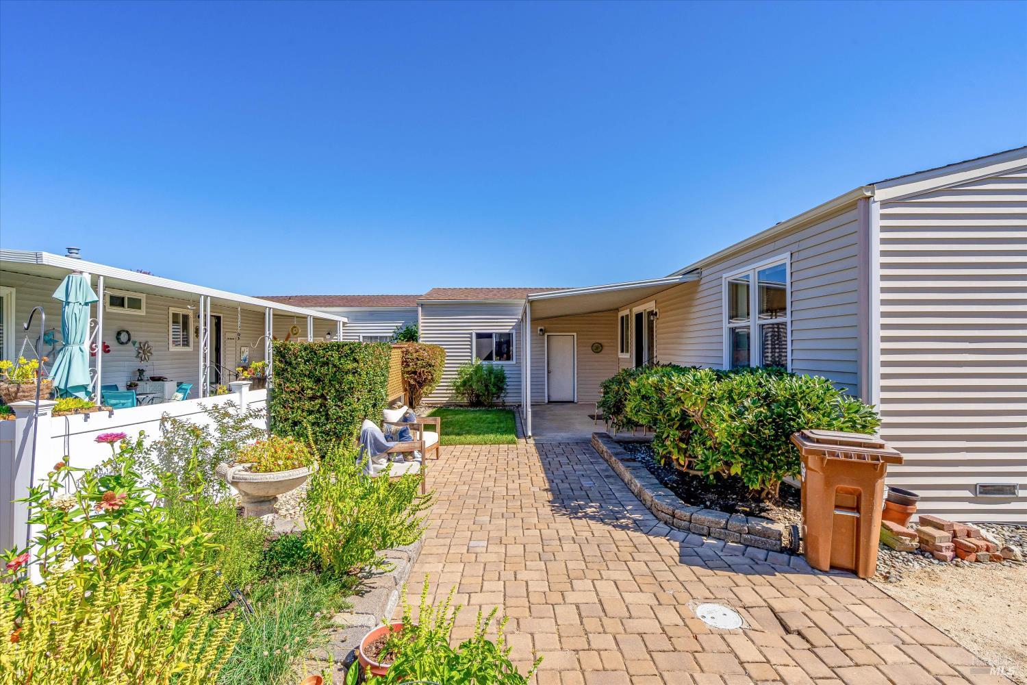 56 Falcon Crest Circle Napa CA 94558