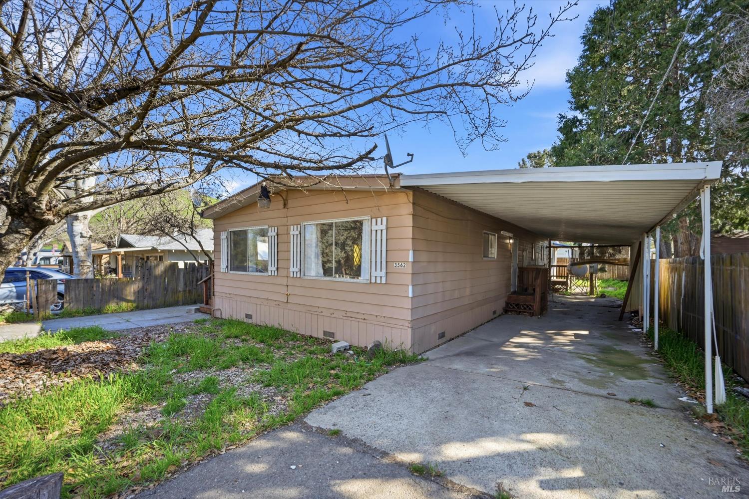 3562 Mountain View Street Clearlake CA 95422